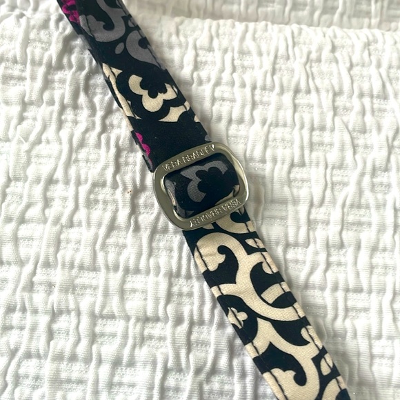 Vera Bradley Cranberry Magenta Envelope Style Bag - Picture 4 of 11